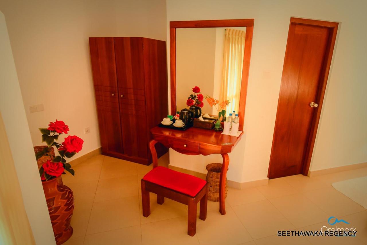 Seethawaka Regency Avissawella Exteriér fotografie