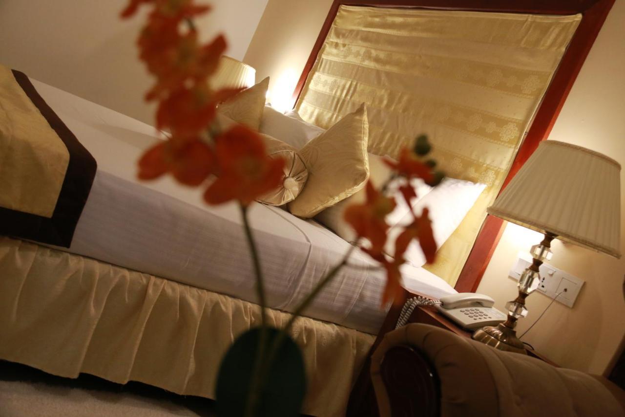 Seethawaka Regency Avissawella Exteriér fotografie